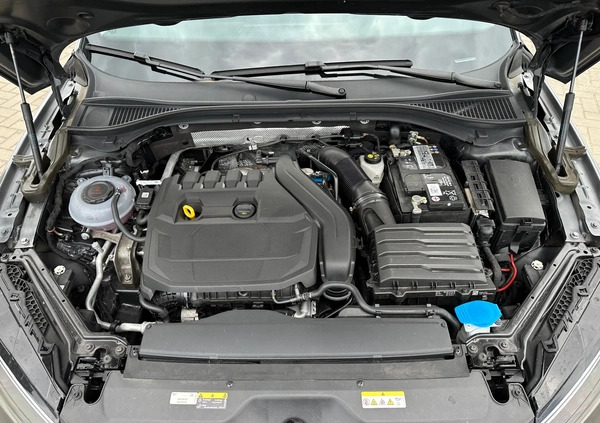 Skoda Superb cena 129000 przebieg: 19000, rok produkcji 2023 z Krzywiń małe 781